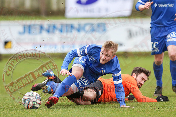 Ballinamallard United (1) V Glenavon (3) in IFA Danske Premier League.