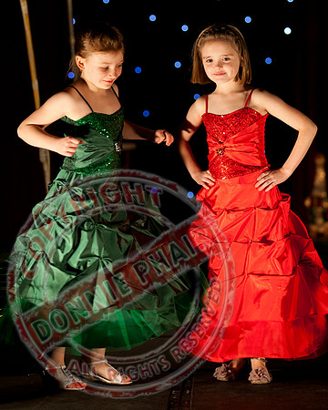 Fashion Show in the Bawnacre, Irvinestown.