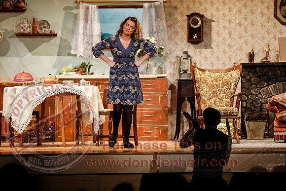 St. Comhghall's College performs "It's the Real McCoy".