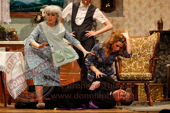 St. Comhghall's College performs "It's the Real McCoy".