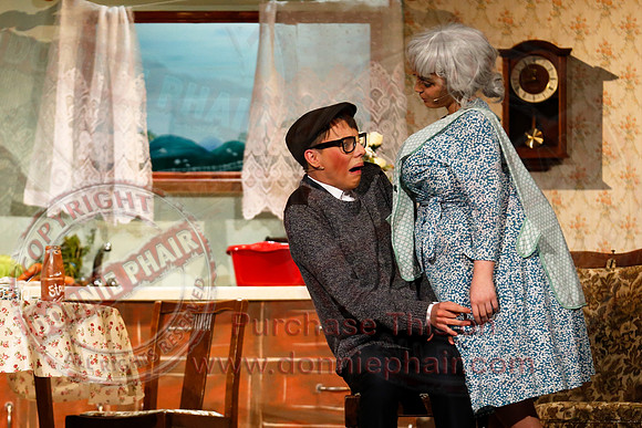 St. Comhghall's College performs "It's the Real McCoy".