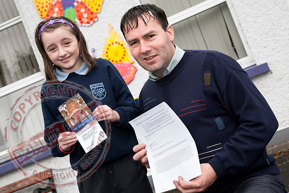 Hannah McDonald wins Balmoral Show Art Competition.