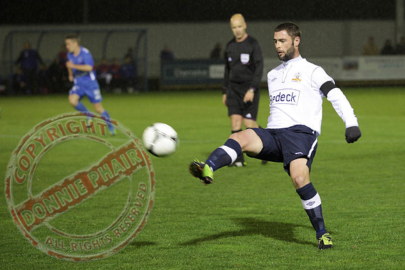Ballinamallard FC (Winners) V Glenavon in IFA League Soccer.