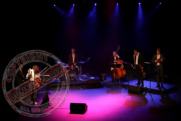 Vladimir Jablokov performing "Classic Twist".