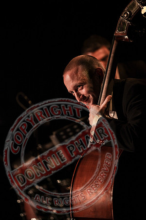 Vladimir Jablokov performing "Classic Twist".