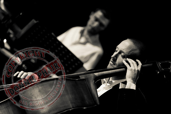 Vladimir Jablokov performing "Classic Twist".
