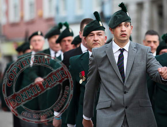 Unofficial Homecoming Parade for Soldiers.