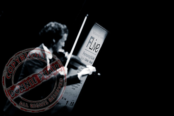 Vladimir Jablokov performing "Classic Twist".