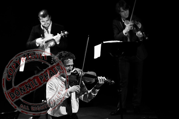 Vladimir Jablokov performing "Classic Twist".
