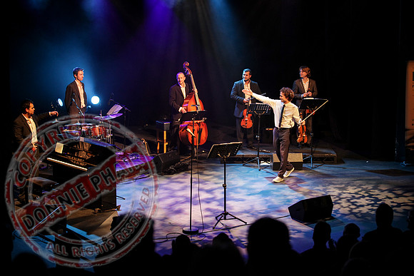 Vladimir Jablokov performing "Classic Twist".
