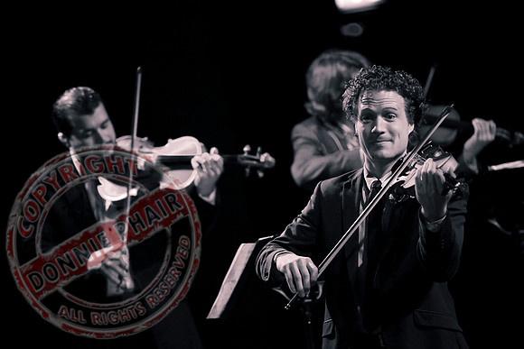 Vladimir Jablokov performing "Classic Twist".
