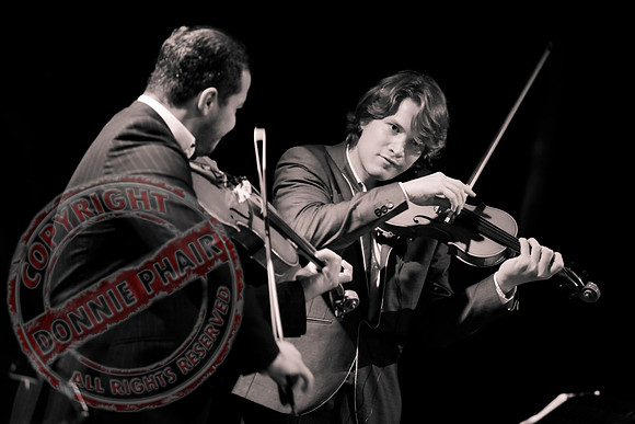 Vladimir Jablokov performing "Classic Twist".