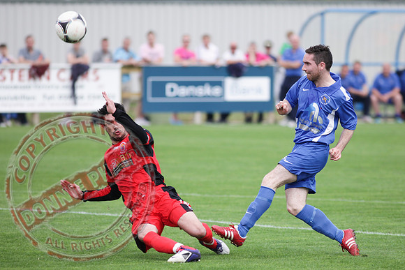 Ballinamallard FC V Dungannon Swifts in IFL Premium League Game.