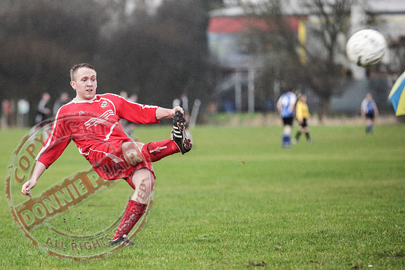 Enniskillen Rangers (2) V Fintona Swifts (0).