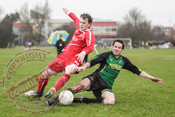 Enniskillen Rangers (2) V Fintona Swifts (0).