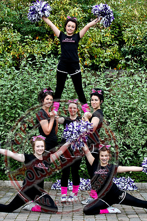 Jets Cheerleading Squad from Enniskillen head off to America.
