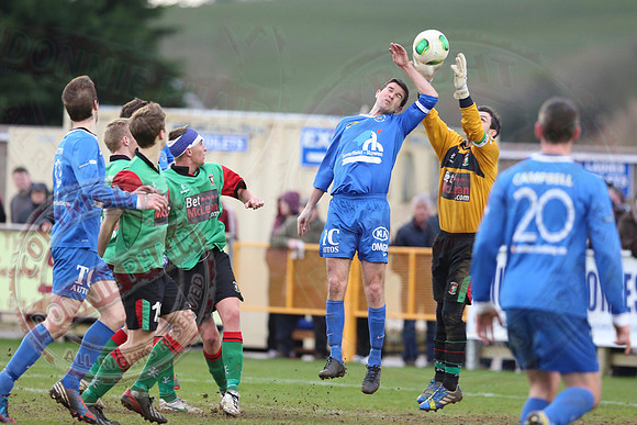 Ballinamallard United (0) V Glentoran (3) in IFA Premiership.