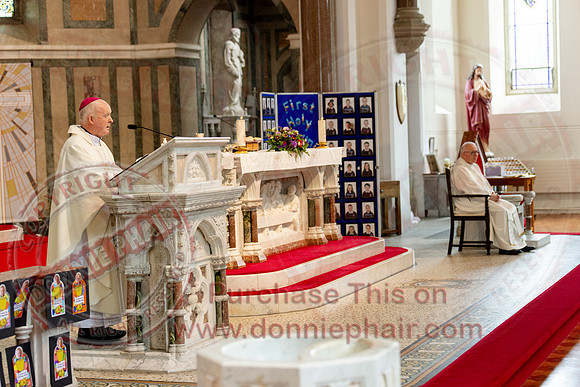 Bishop Larry Duffy commissions 45 members of Parish Bereavement Team in The Holy Cross Church, Lisnaskea-7