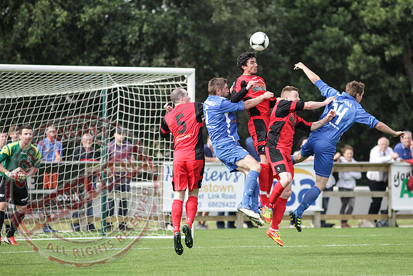 Ballinamallard FC V Dungannon Swifts in IFL Premium League Game.