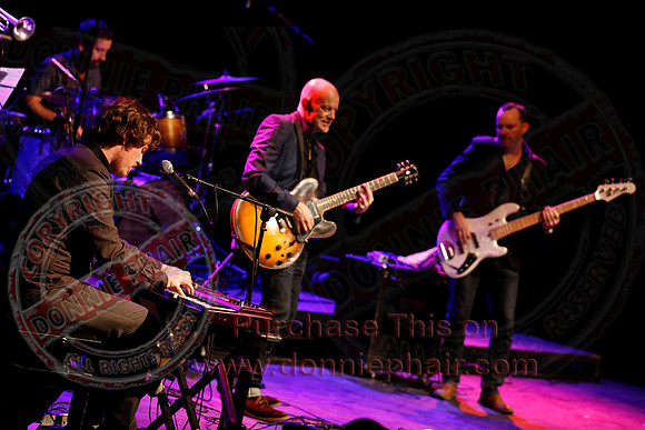 Bronagh Gallagher and Band in Concert in The Ardhowen Theatre.