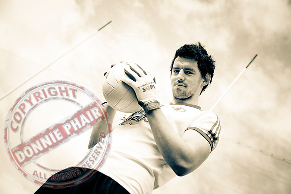 Tyrone Player, Matty Donnelly, launches Murphy's -Together For Sam- Gloves.