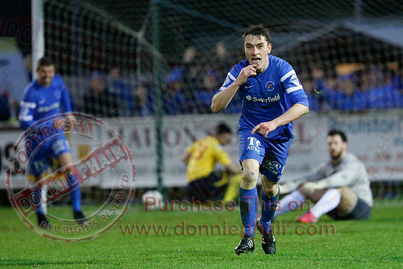Ballinamallard United (1) V Dungannon Swifts (1) in Danske Bank Premier League.