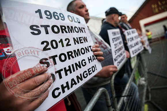 Newtownbutler Loyalist Parade and Protesters