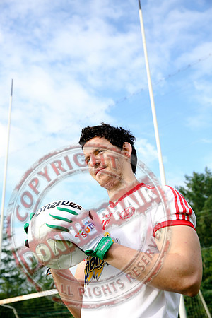 Tyrone Player, Matty Donnelly, launches Murphy's -Together For Sam- Gloves.