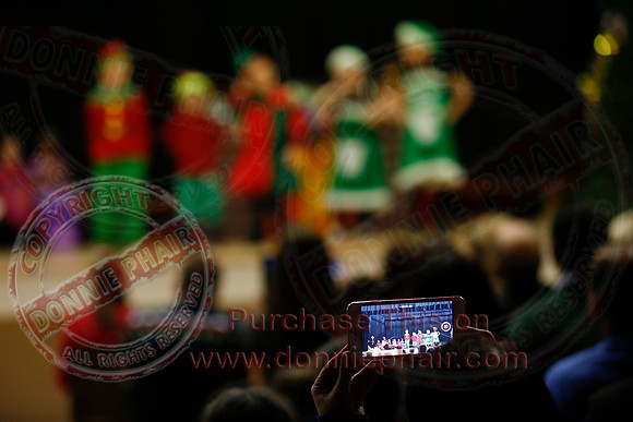 Bunscoil An Traonaigh Christmas Stories and Carols.