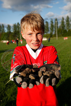 Stones on Teemore field prevent U14 GAA Final between Newtownbutler and Derrylin-3