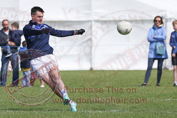 Derrygonnelly Harps Hooley on the Pitch - Free Kick Challenge - Fear the Free-15