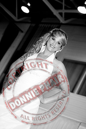 Fermanagh Herald Wedding Fayre in the Lakelake Forum, Enniskillen.