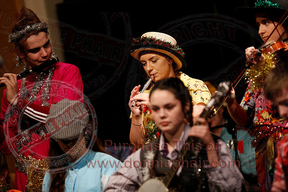 Irish Traditional Show held in the Share Centre Lisnaskea in aid of Knocks Grattans