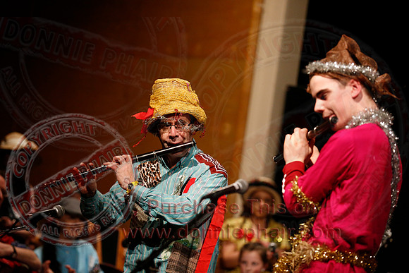 Irish Traditional Show held in the Share Centre Lisnaskea in aid of Knocks Grattans