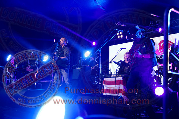 Live at the Castle Enniskillen    12-03-22-20