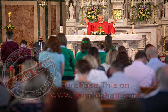 Confirmation in The Holy Cross Church Lisnaskea-13