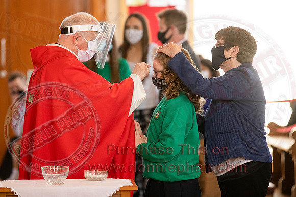 Confirmation in The Holy Cross Church Lisnaskea-18