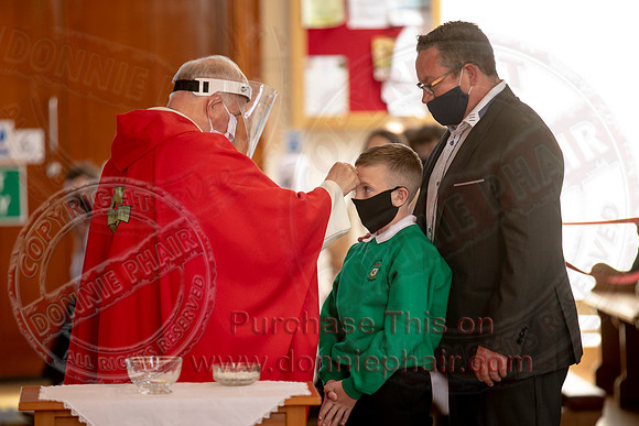 Confirmation in The Holy Cross Church Lisnaskea-22