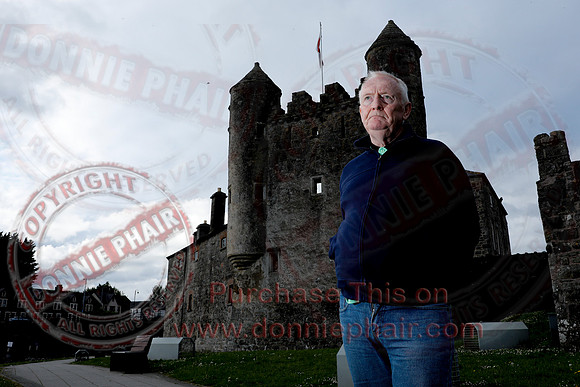 Enniskillen Castle being lit up in Aid of Huntington’s Disease-6