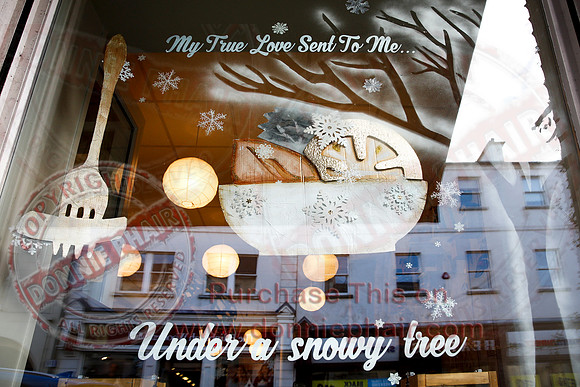 Christmas Windows Enniskillen-10