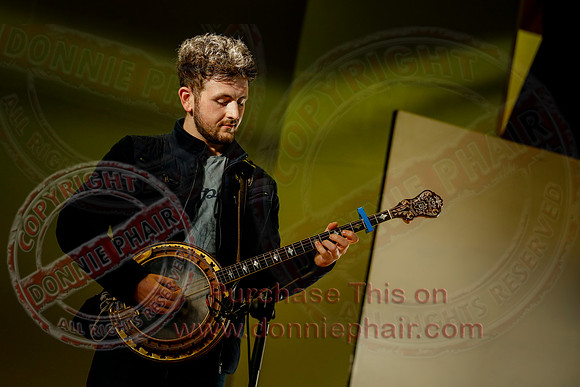 The Whsitlin' Donkeys performing at St. Kevin's College.