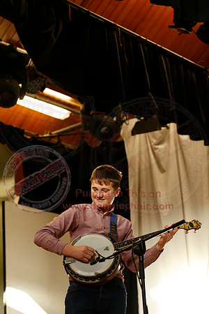 The Whsitlin' Donkeys performing at St. Kevin's College.