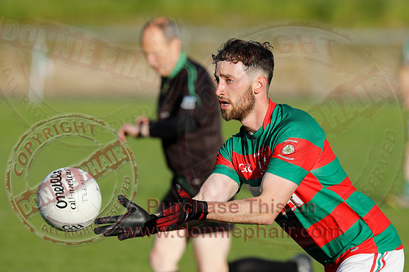 Teemore (2-11) V Lisnaskea (1-11) in GAA Club Players GAA Football Competition-6