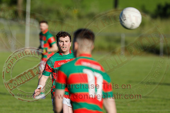 Teemore (2-11) V Lisnaskea (1-11) in GAA Club Players GAA Football Competition-9