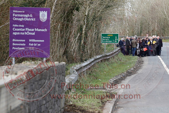 Senator George Mitchell returns to the Peace Bridge outside Belturbet 20 years after The Good Friday Agreement-3