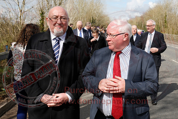 Senator George Mitchell returns to the Peace Bridge outside Belturbet 20 years after The Good Friday Agreement-8