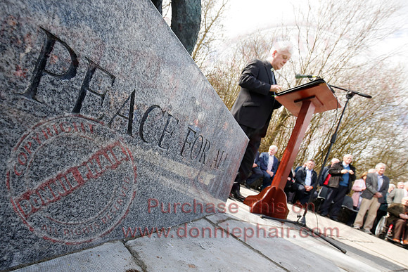 Senator George Mitchell returns to the Peace Bridge outside Belturbet 20 years after The Good Friday Agreement-17