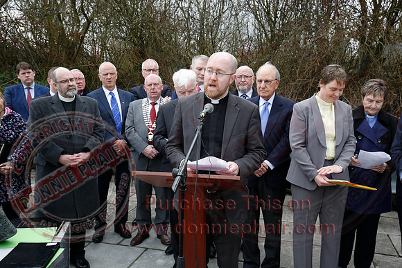 Senator George Mitchell returns to the Peace Bridge outside Belturbet 20 years after The Good Friday Agreement-77