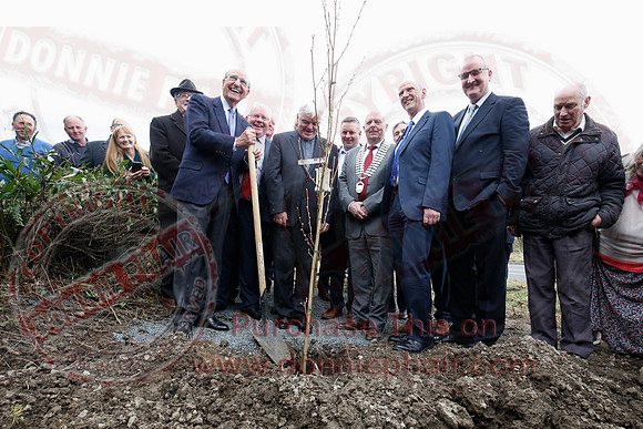 Senator George Mitchell returns to the Peace Bridge outside Belturbet 20 years after The Good Friday Agreement-89