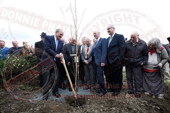 Senator George Mitchell returns to the Peace Bridge outside Belturbet 20 years after The Good Friday Agreement-90